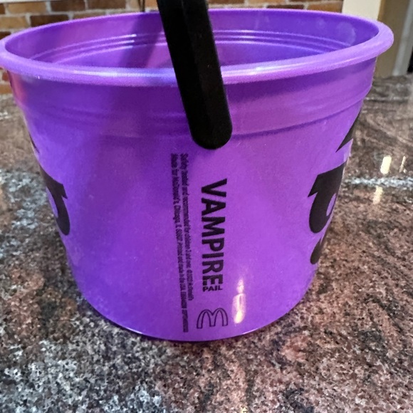 2023 McDonald’s Boo bucket - Picture 2 of 5